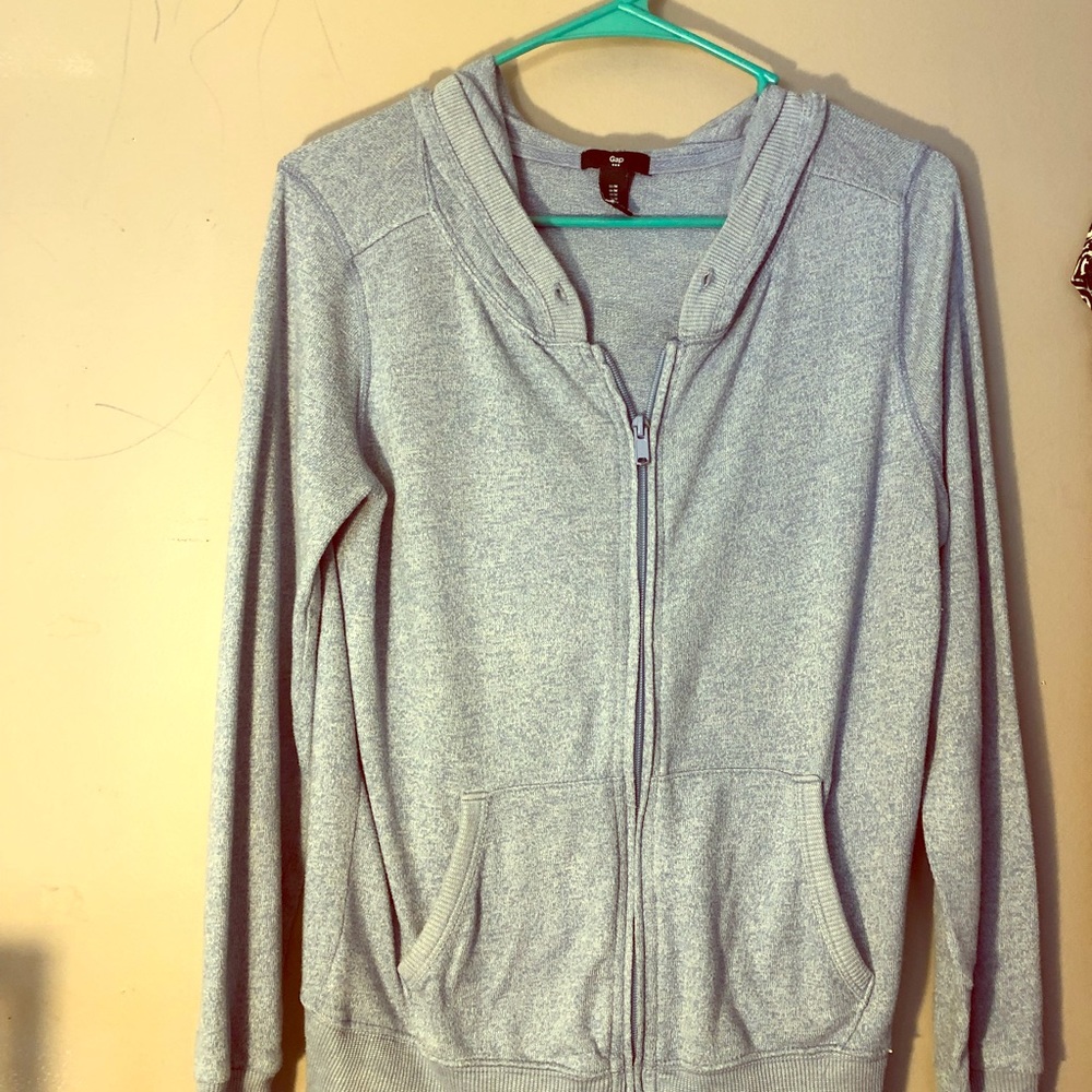 Woman’s gap hoodie